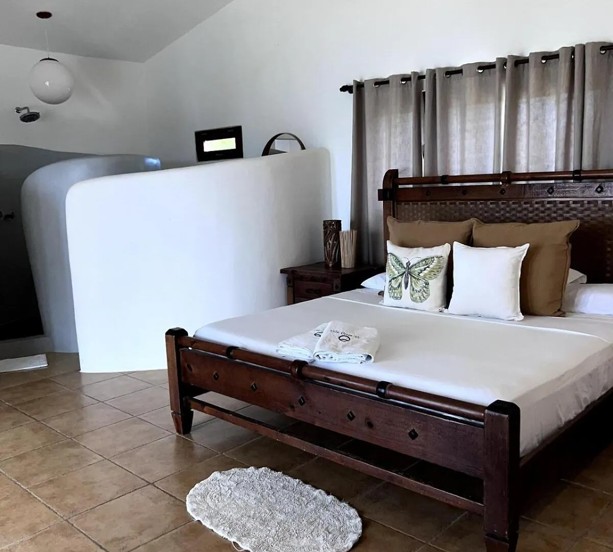 Front Beach Punta Rucia Villa